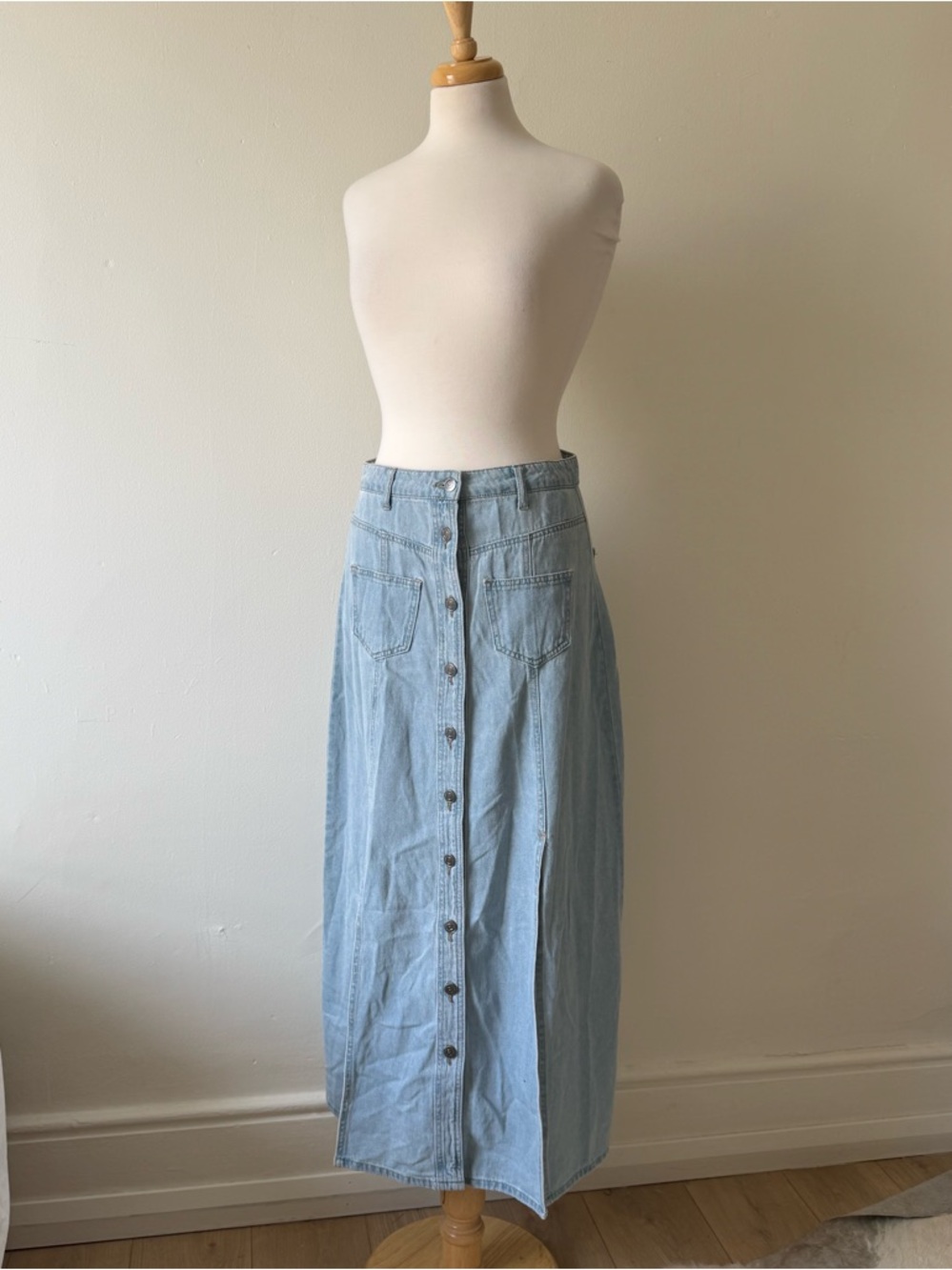 90s inspired Soft Fade Button Up Denim Midi Skirt - Tagged L, fits M